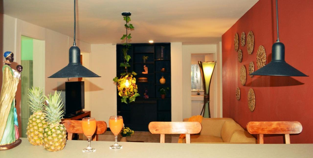 Africa House-Casa Hotel Laureles-La70 Medellín Buitenkant foto