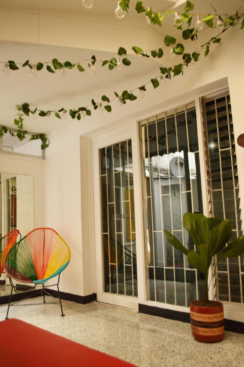 Africa House-Casa Hotel Laureles-La70 Medellín Buitenkant foto